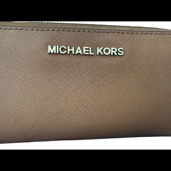 Michael Kors Large brown wallet - Picture 2 of 12